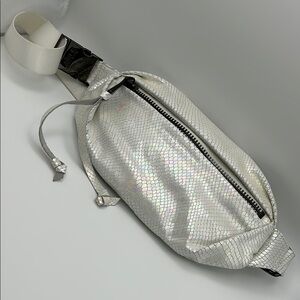 Aimee Kestenberg Milan Convertible Bag White Snake Hologram EUC